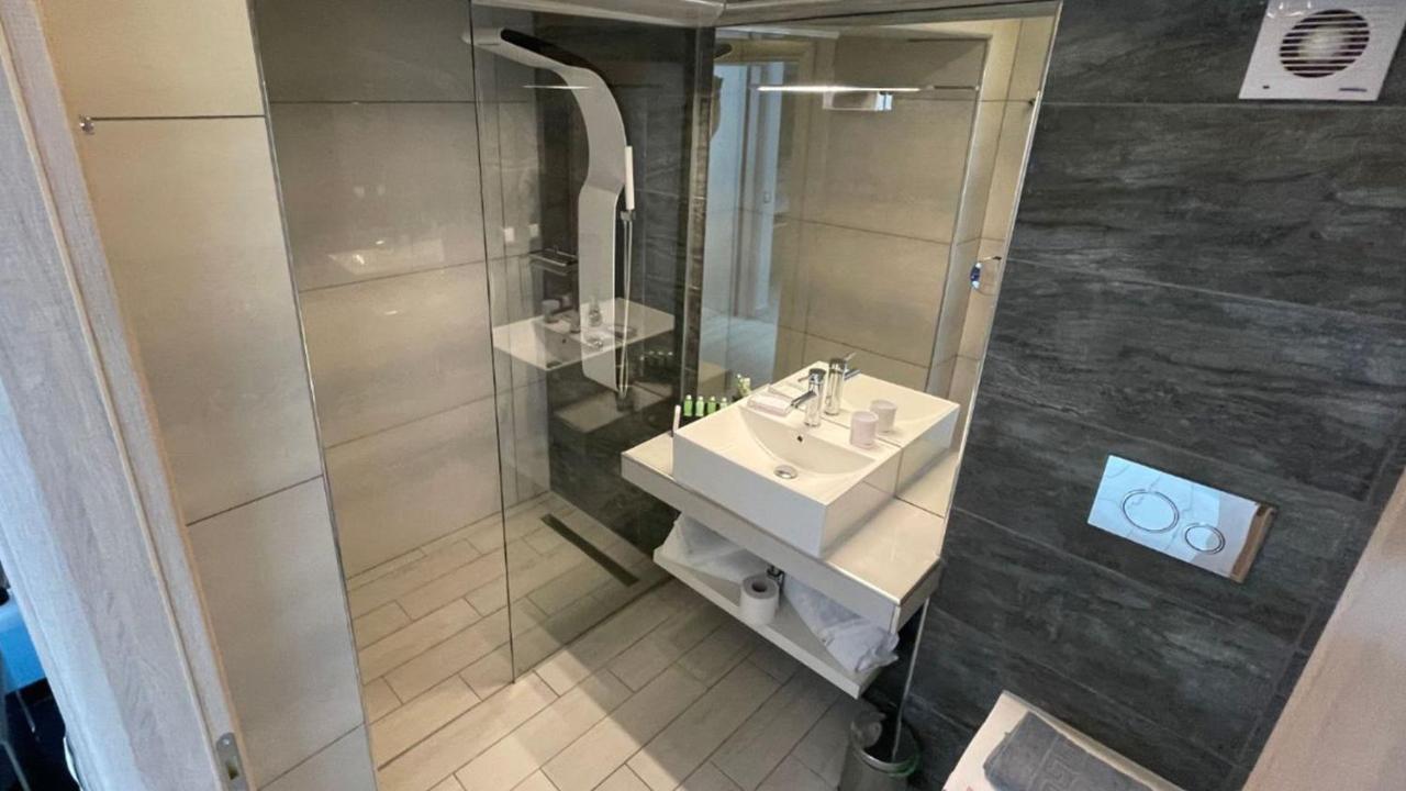 Luxrooms Ofrínion エクステリア 写真